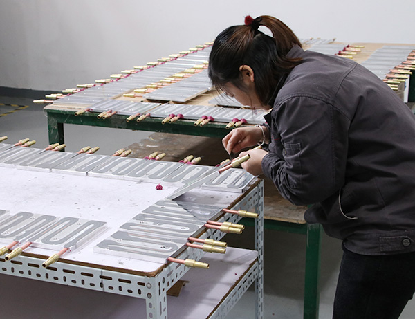 水冷板廠家-產(chǎn)品制作2