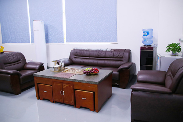 水冷板廠家-公司會(huì)談室