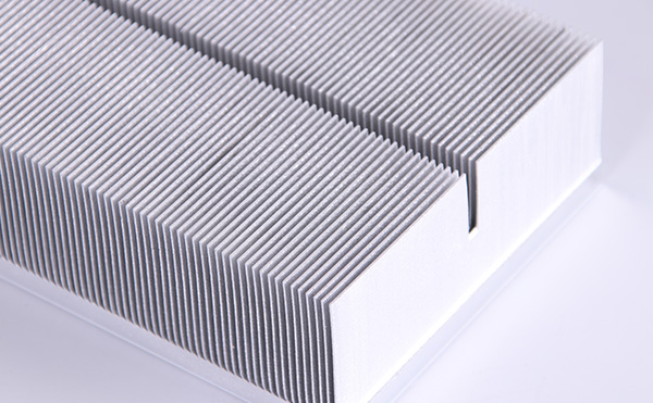 服務(wù)器鏟齒散熱器 服務(wù)器鏟齒散熱器