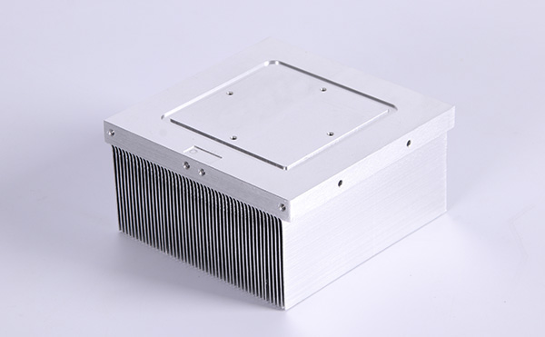 高密齒鏟齒散熱器