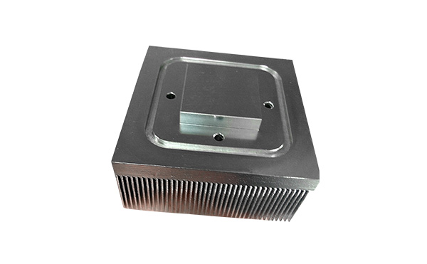 醫(yī)療設(shè)備鏟齒散熱器