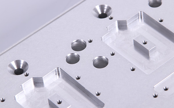 軍工發(fā)射機(jī)水冷板 軍工發(fā)射機(jī)水冷板