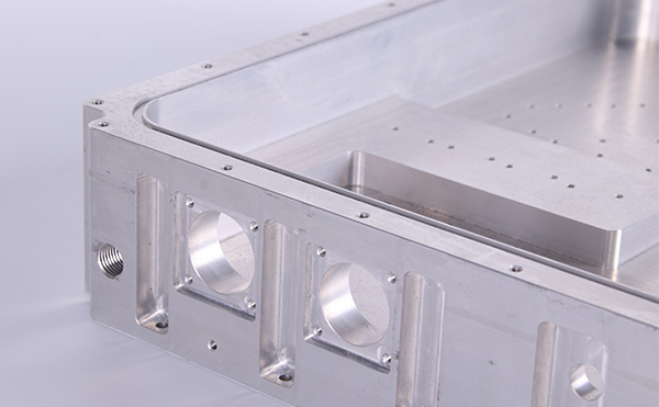 軍工激光器水冷板