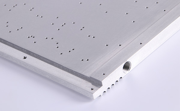 硬質(zhì)陽(yáng)極光纖激光器水冷板 硬質(zhì)陽(yáng)極光纖激光器水冷板